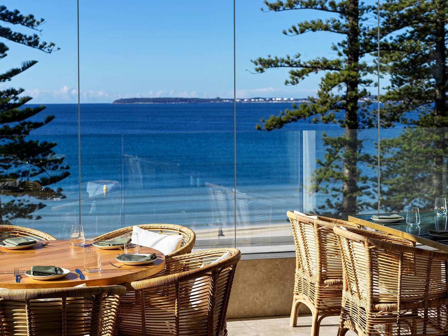 Waterfront dining over Botany Bay
